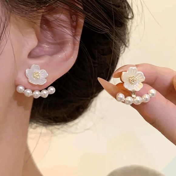 Boho Flower Pearl Stud Earrings - Picture 1 of 6